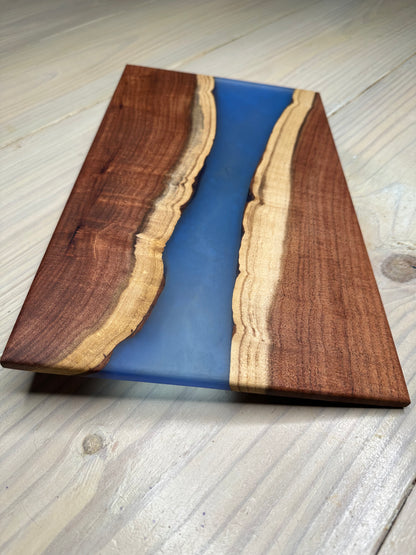 Mesquite & Epoxy Charcuterie Board (thin)